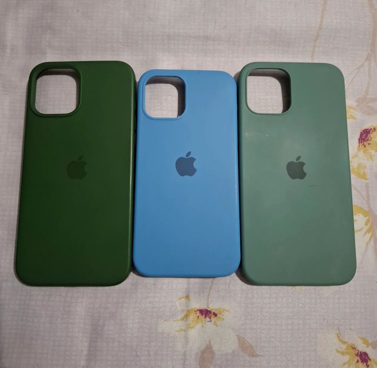 Kit 3 Capinhas IPhone 12/12 Pro e 12 Pro Max