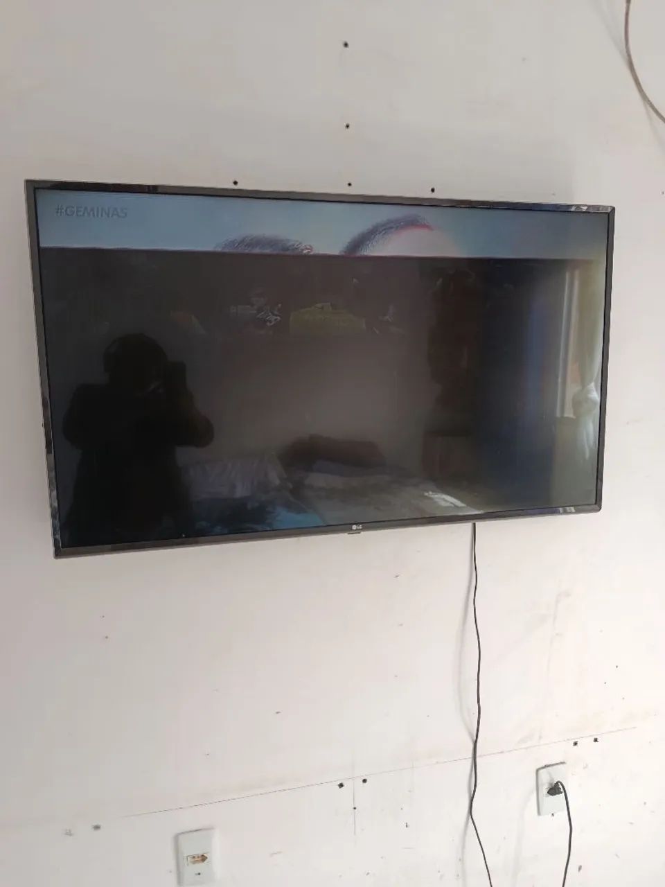 Tv 50 Polegadas funciona meia tela 
