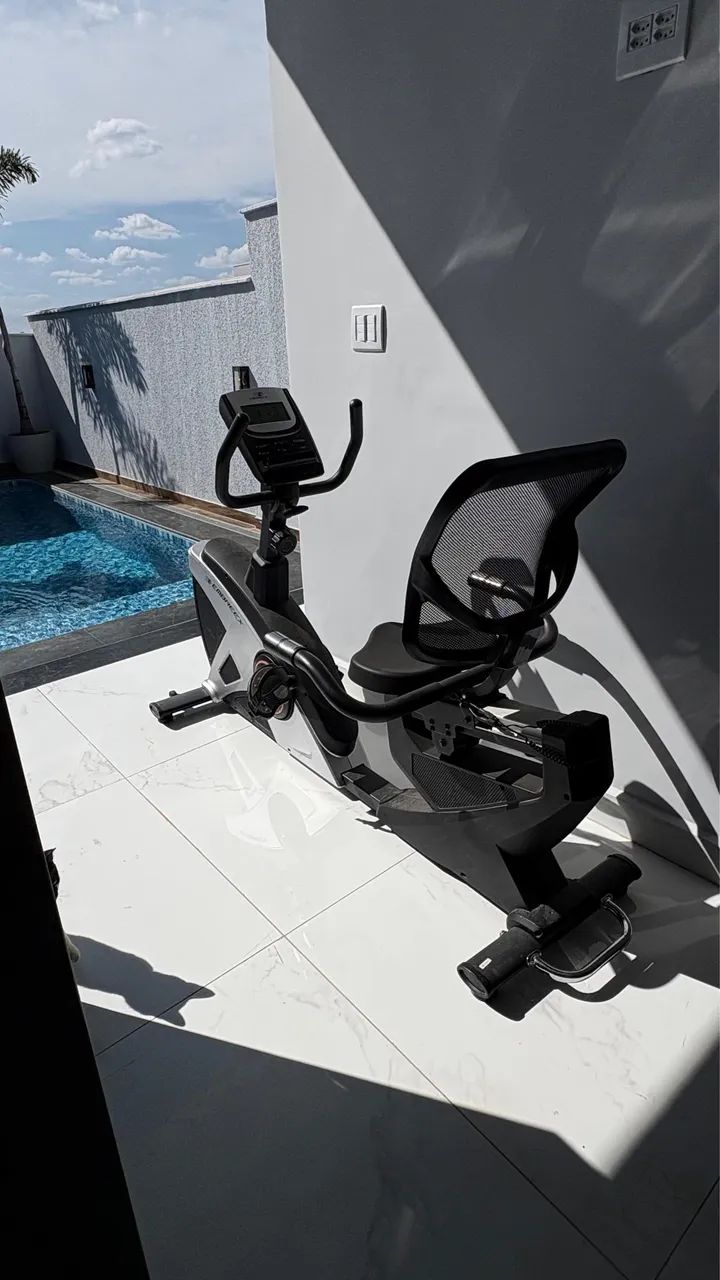 Bicicleta de academia 