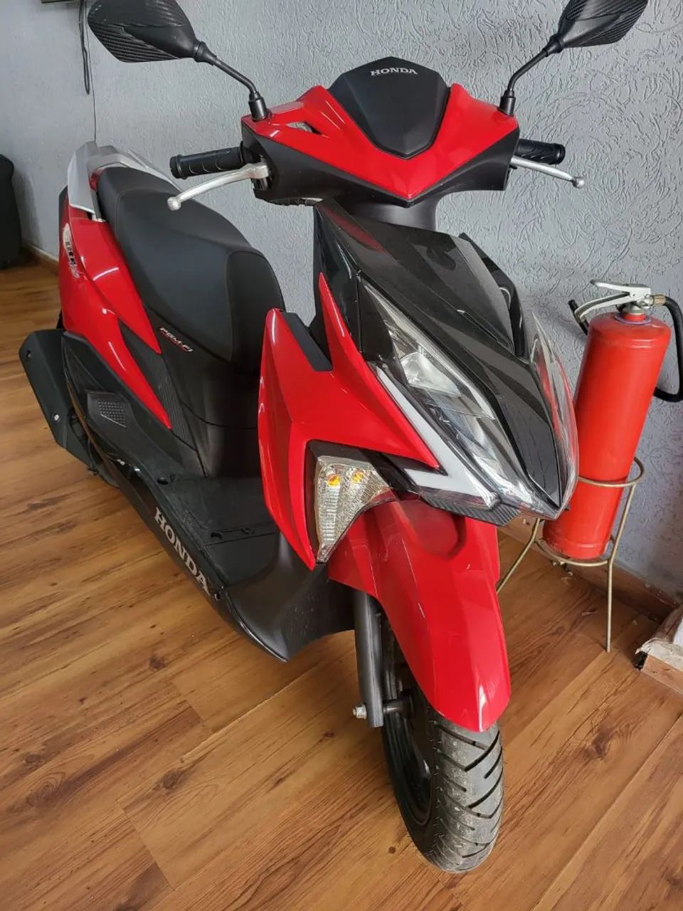 Elite