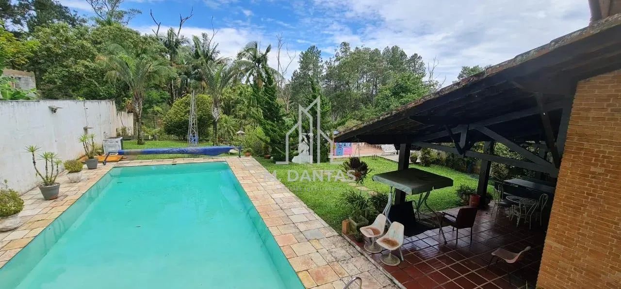 Sitio 2.400m² 04 quartos 06 vagas em Parelheiros - Foto 4