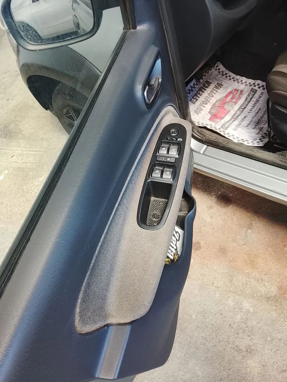 Fiat Uno WAY 1.0 EVO Fire Flex 8V 5P 2015 - Foto 5