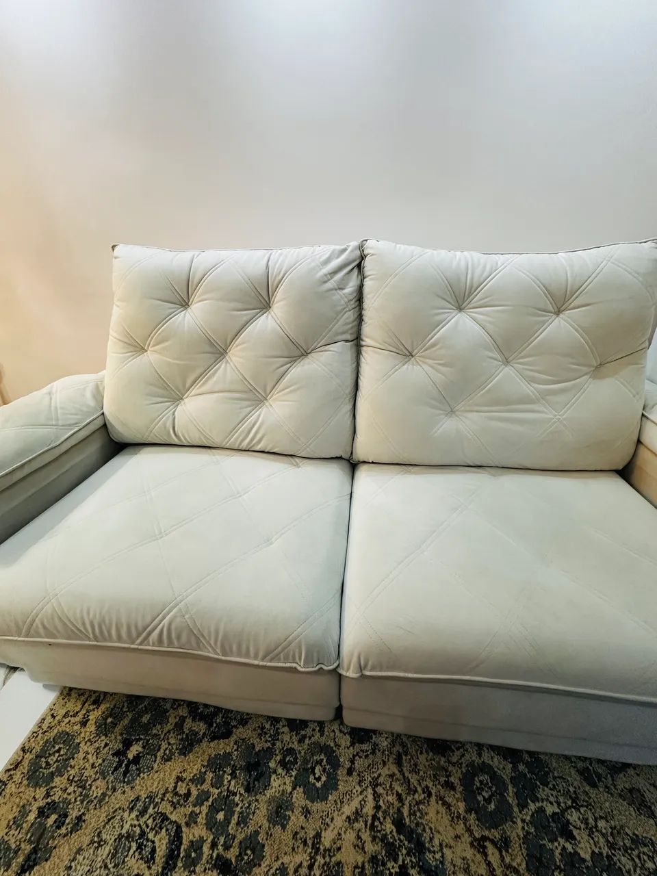 Sofá Retrátil e Reclinável 2,40 m - Suede Bege | Pillow Top | Molas Ensacadas - Foto 4