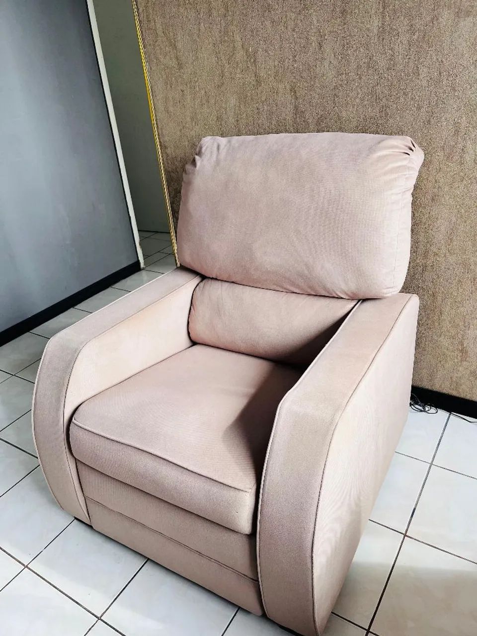 Poltrona reclinável  - Foto 2