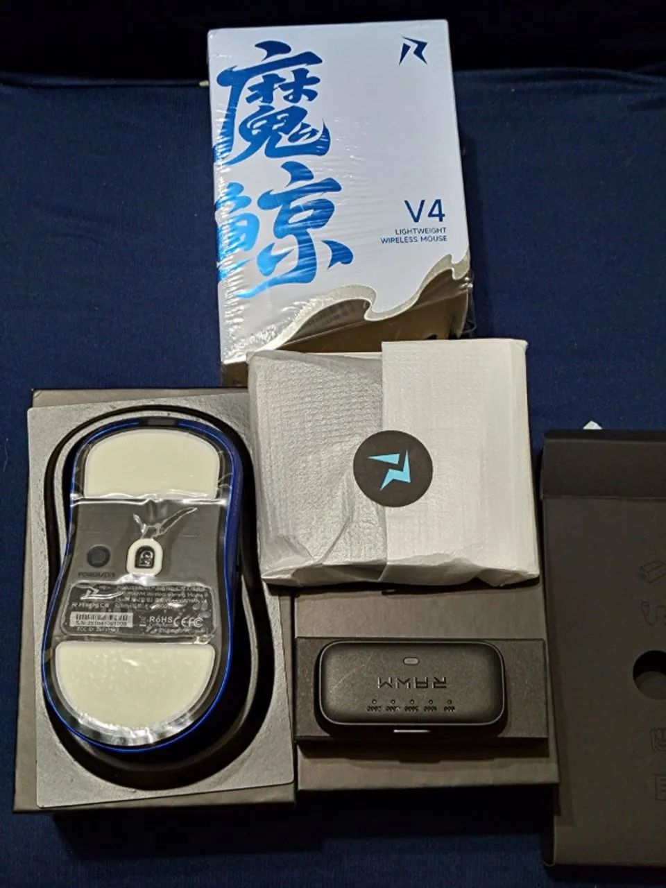  Mouse Gamer RAWM Leviathan V4 8K (Sensor PAW3950) - Blue - Foto 4
