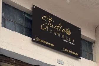 Vendo Placa de Vidro para fachada ou recepções de Comércios 