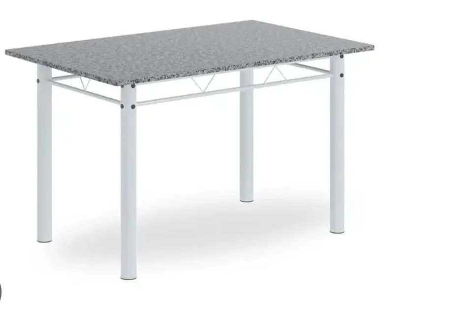 Vende-se ? Mesa de Mármore sem cadeiras 