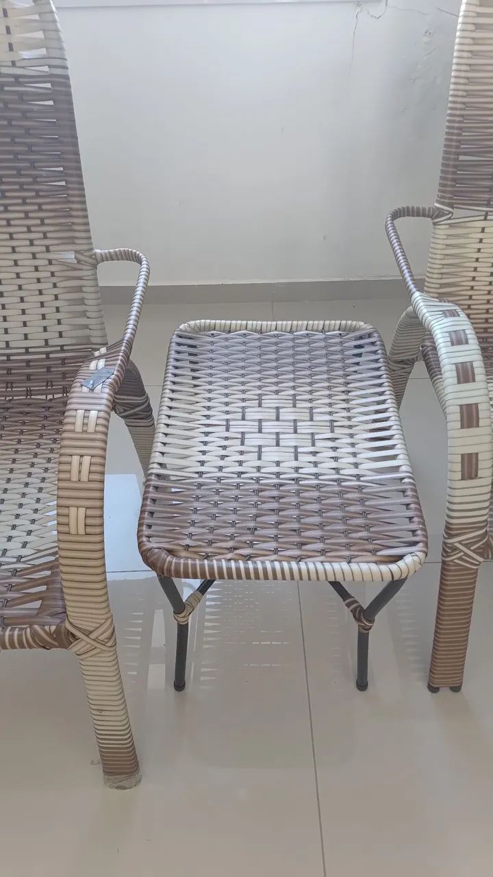 Conjunto de cadeiras e mesa para área externa - Foto 4