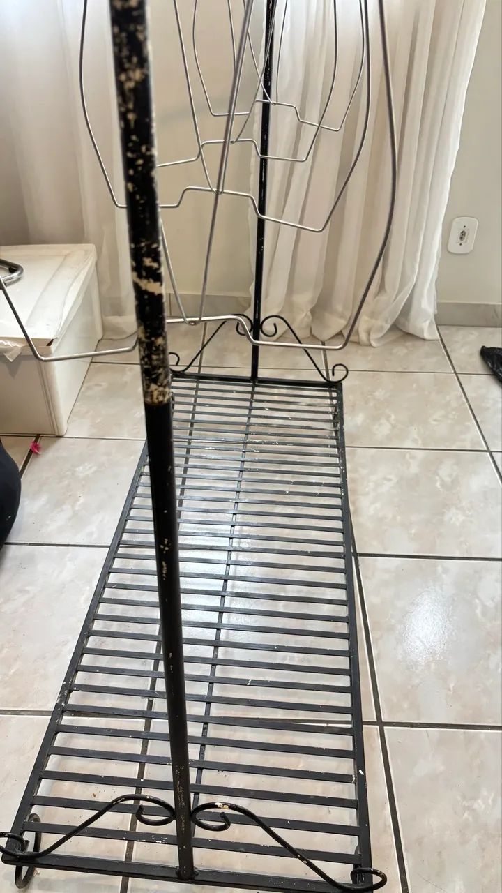 Arara de roupas  - Foto 4