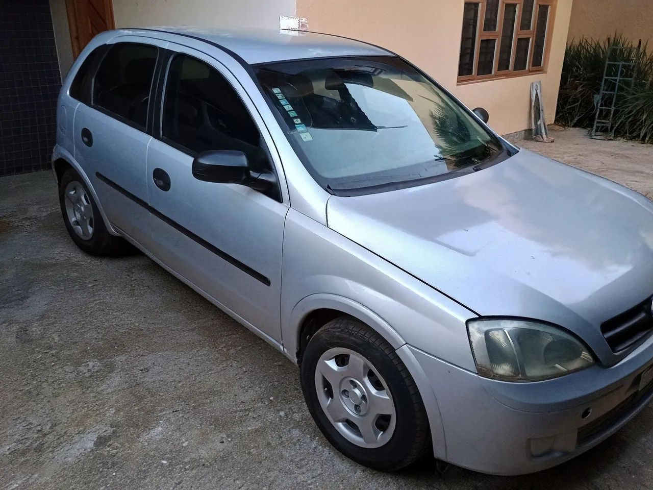 Chevrolet Corsa Corsa Hatchback 1.0 MPFI 8V 71cv 5p 2003