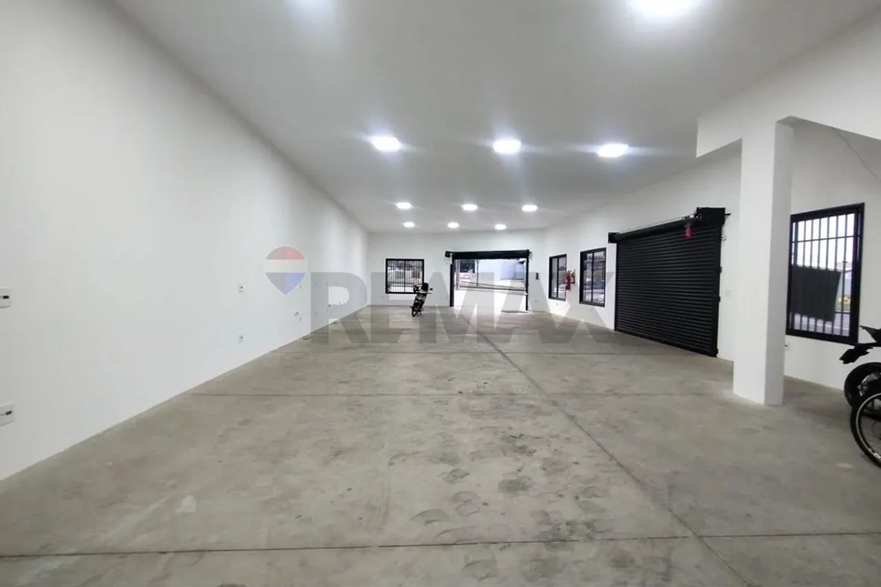 Oportunidade Comercial em Avenida de Grande Movimento - Foto 4