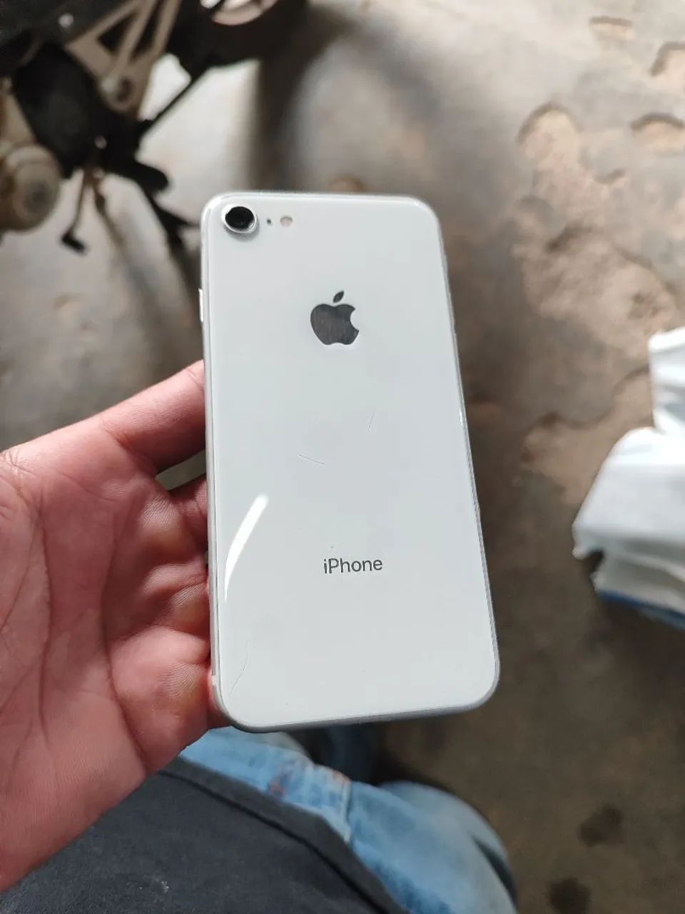 iPhone 8 retirar peças 