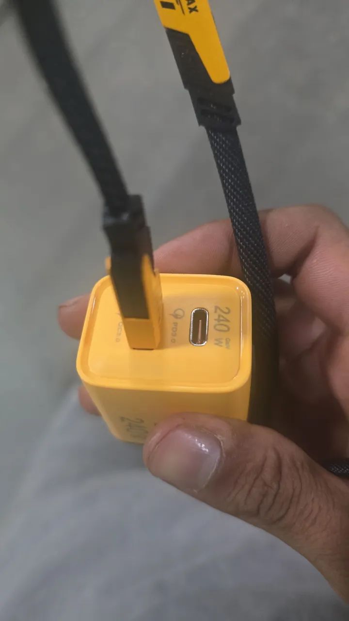 ? CARREGADOR TURBO 240W - Foto 2