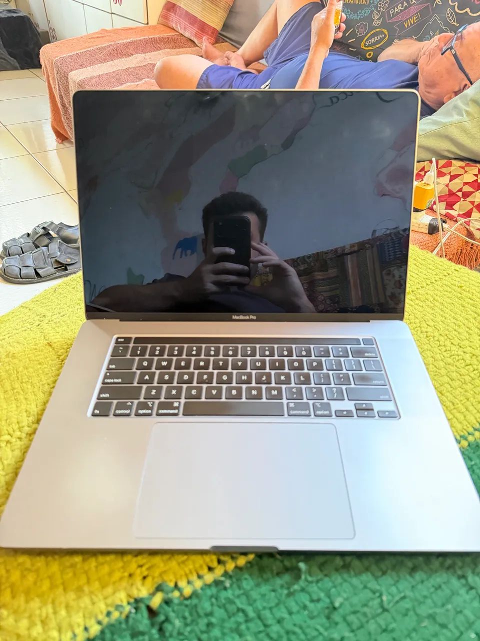 MacBook Pro i9 - touchbar - 32 RAM - 1tb memória  - Foto 3