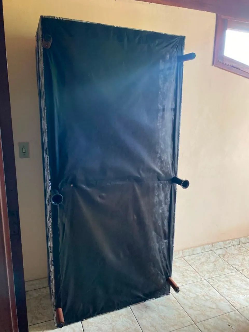 Vendo cama de solteiro box - Foto 4
