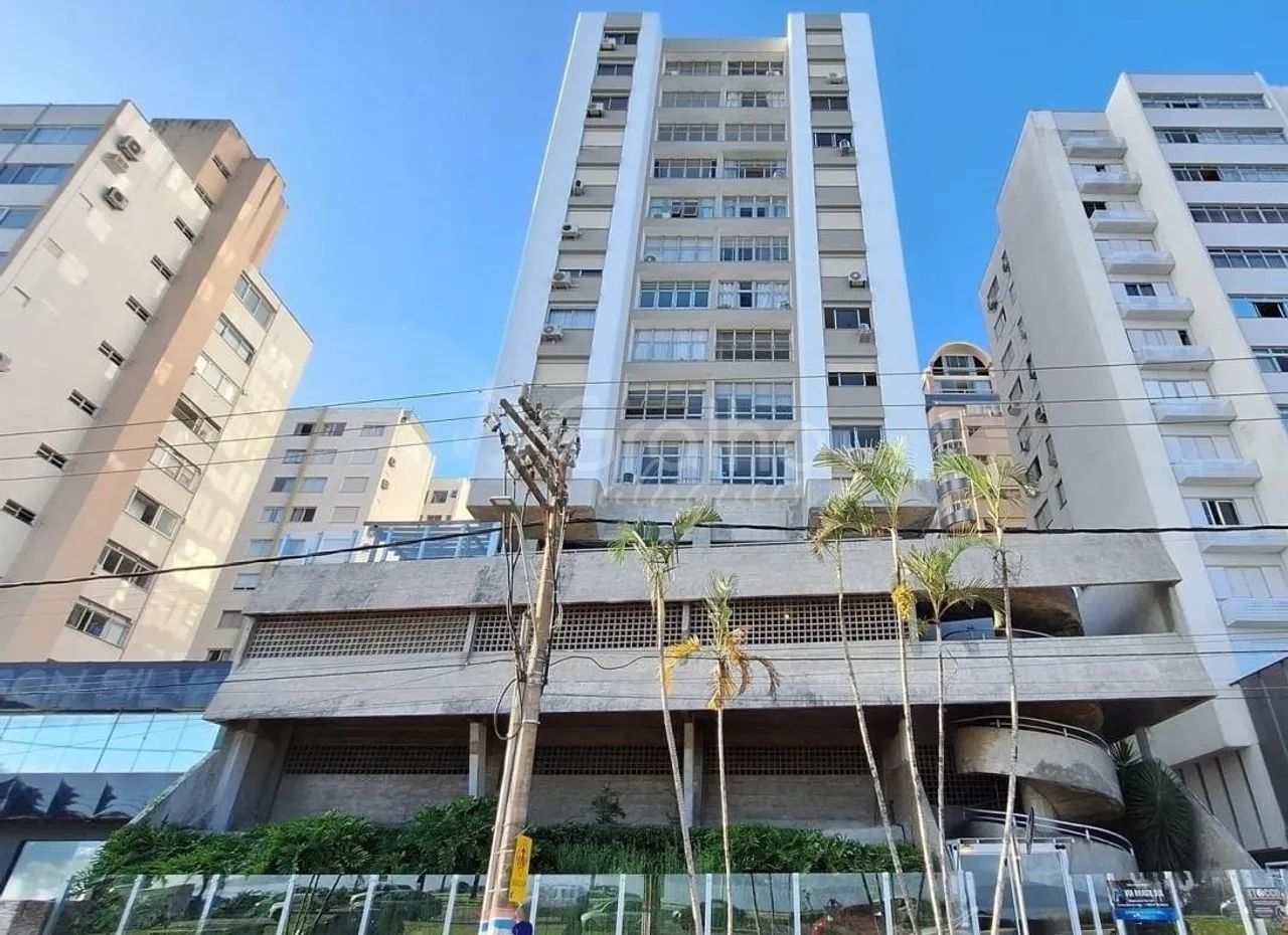 Apartamento com 3 quartos no Centro