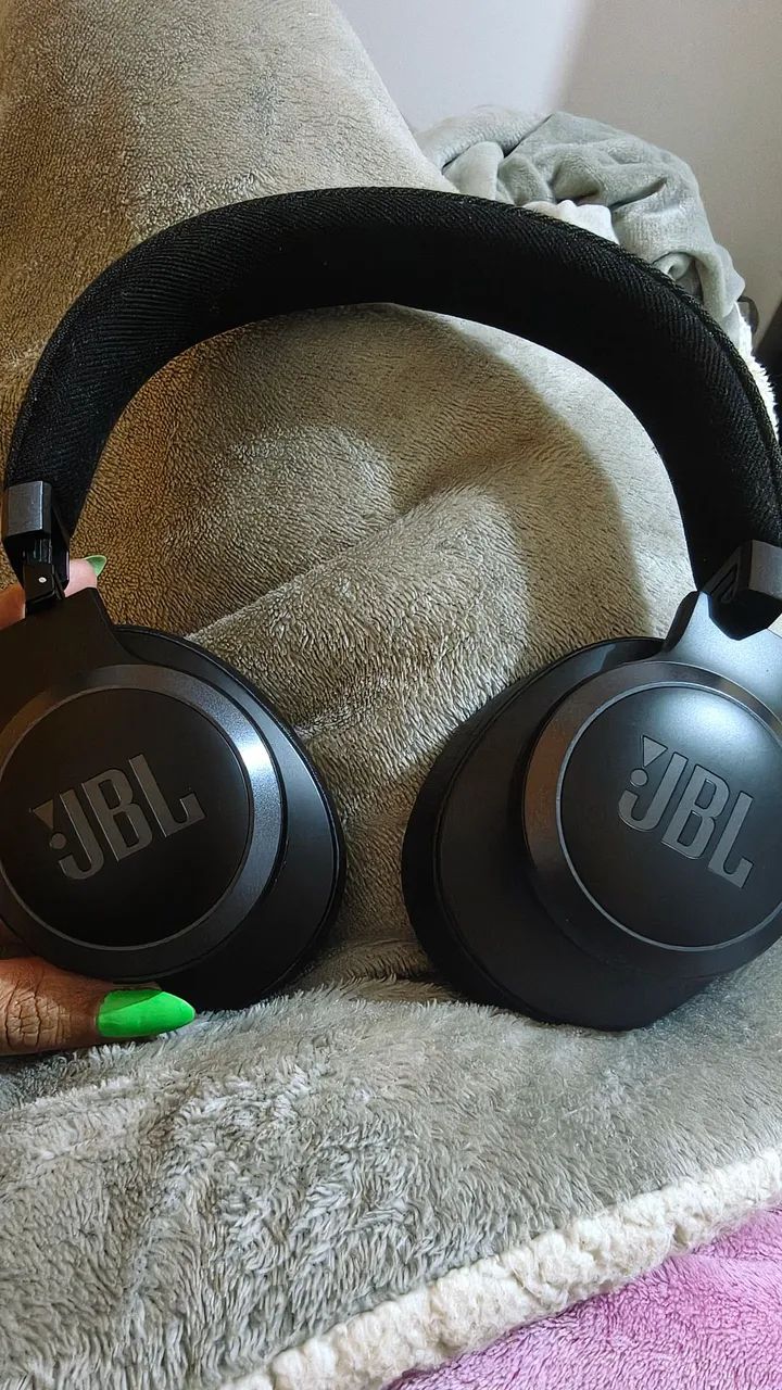 Fone JBL 770 NC