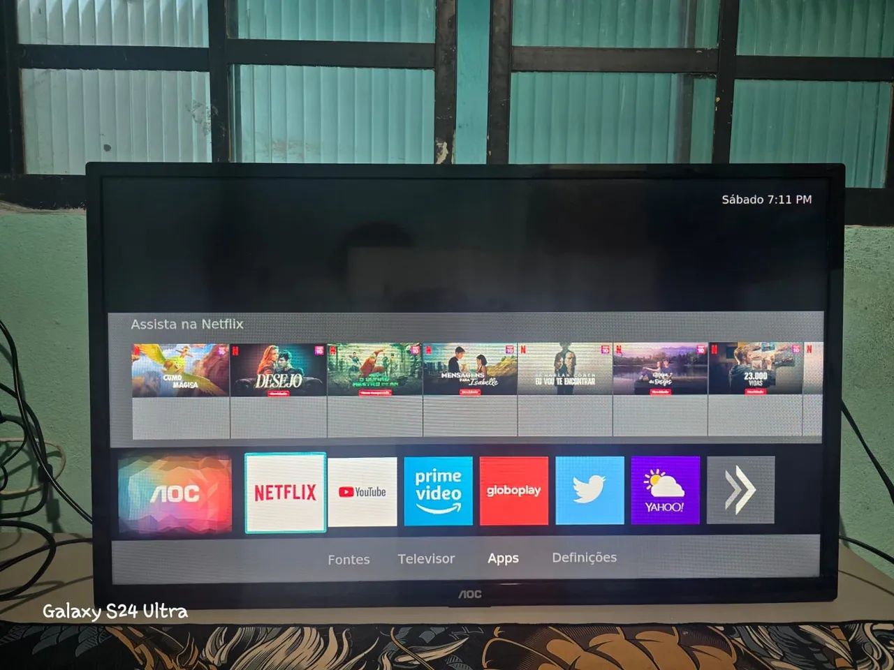 TV AOC 32