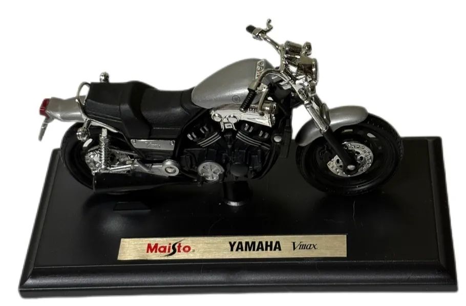 Miniatura Moto Yamaha Vmax - Maisto 1:18