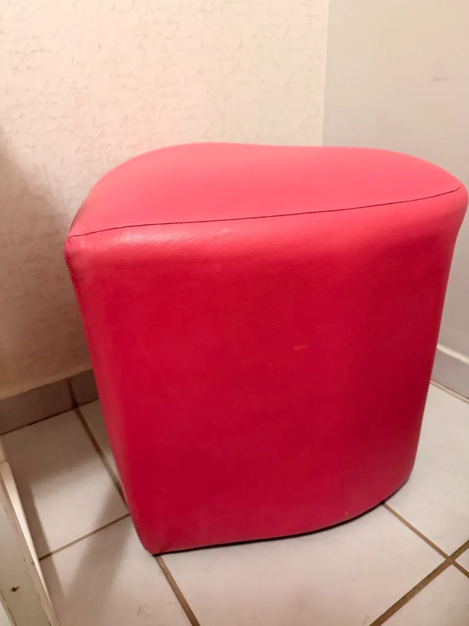 Puff Coração Rosa Usado - Foto 2
