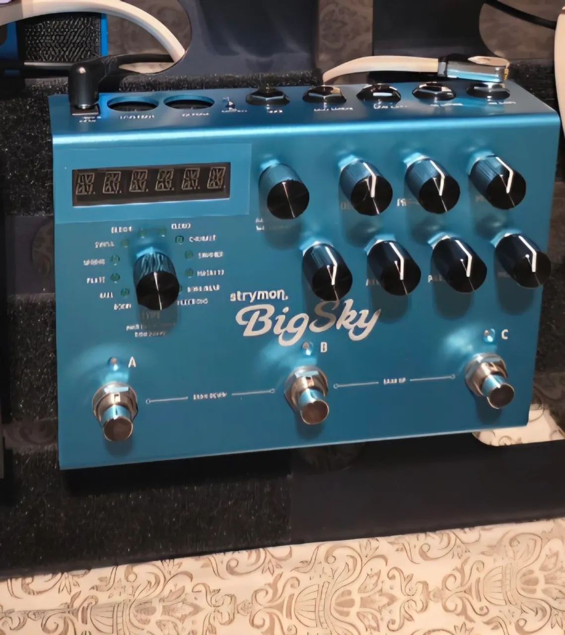 Strymon BigSky