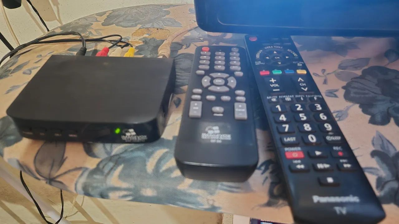 TV PANASONIC 32 POLEGADAS  - Foto 4