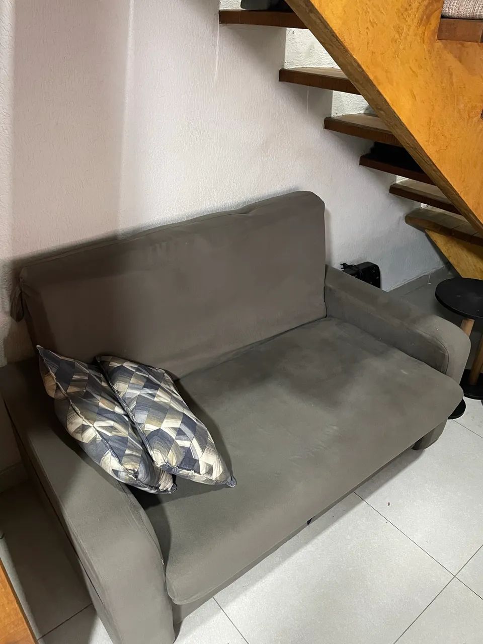 Sofá 2 lugares 