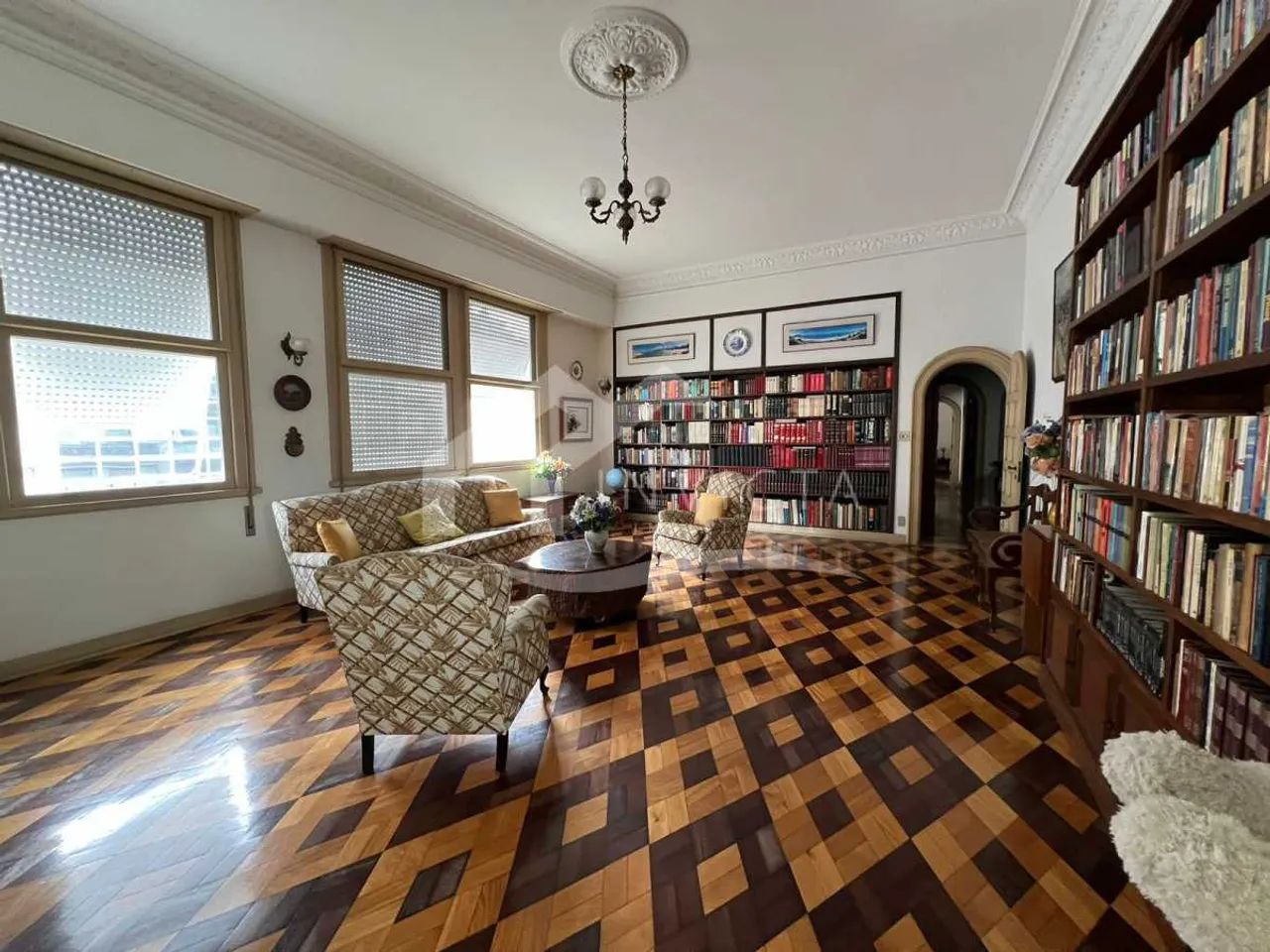 EXCELENTE OPORTUNIDADE DE 4 QUARTOS NO POSTO 5 - Foto 3