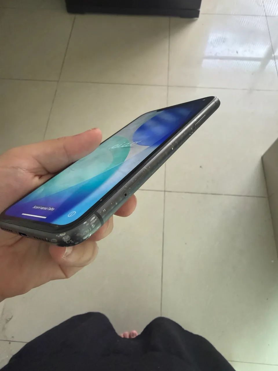 IPhone 11 ( acompanha caixa e carregador) - Foto 3