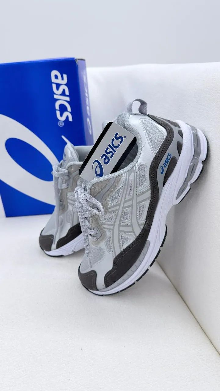 Tênis Asics Gel- NYC Cor: cinza grafite  - Foto 2