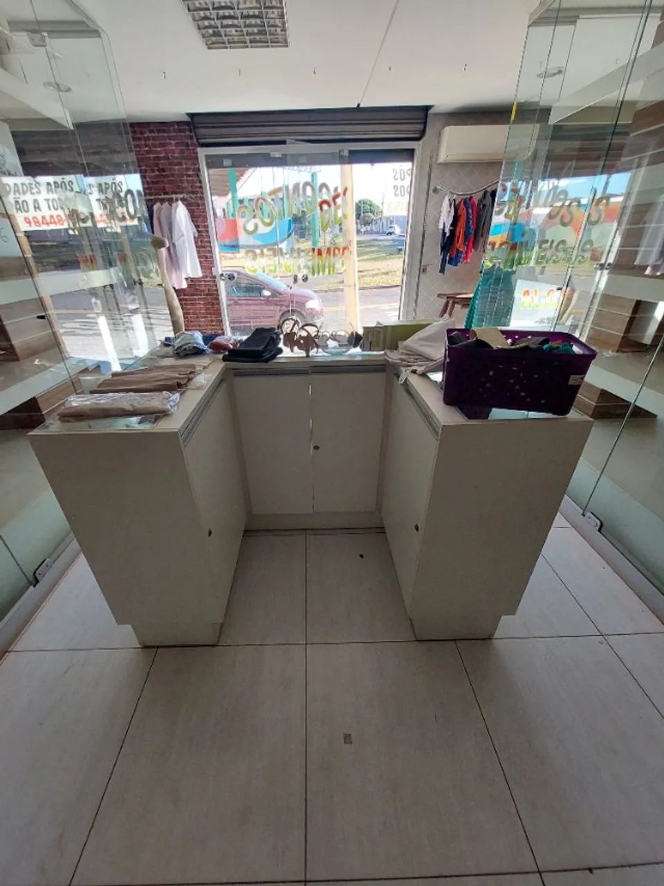 Balcões de loja - Foto 2