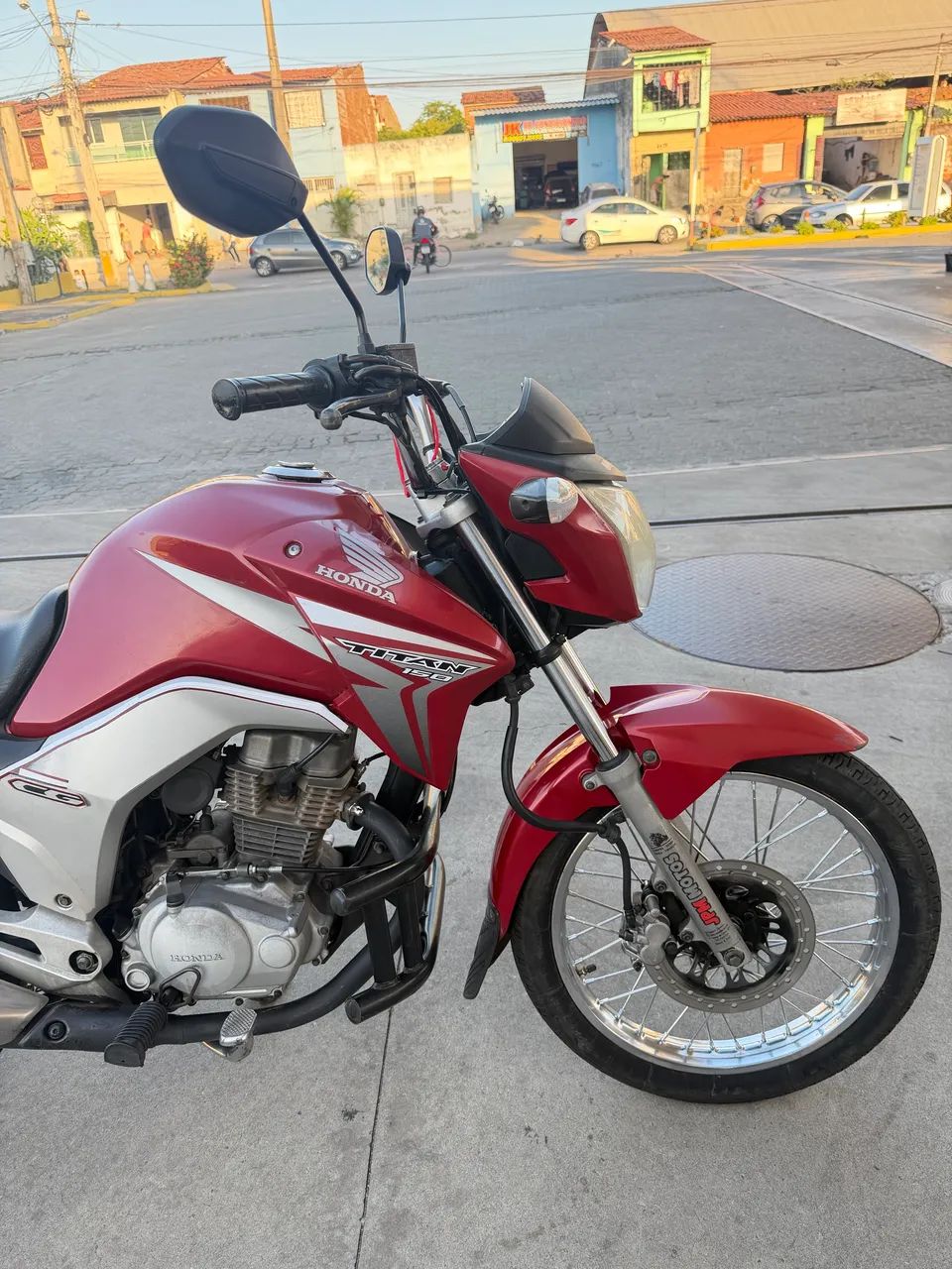 TITAN 150 ESD 2014 - Foto 2