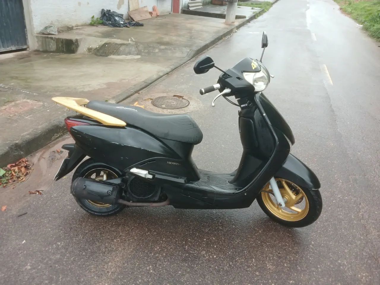 Esculter automática 110 cilindradas 