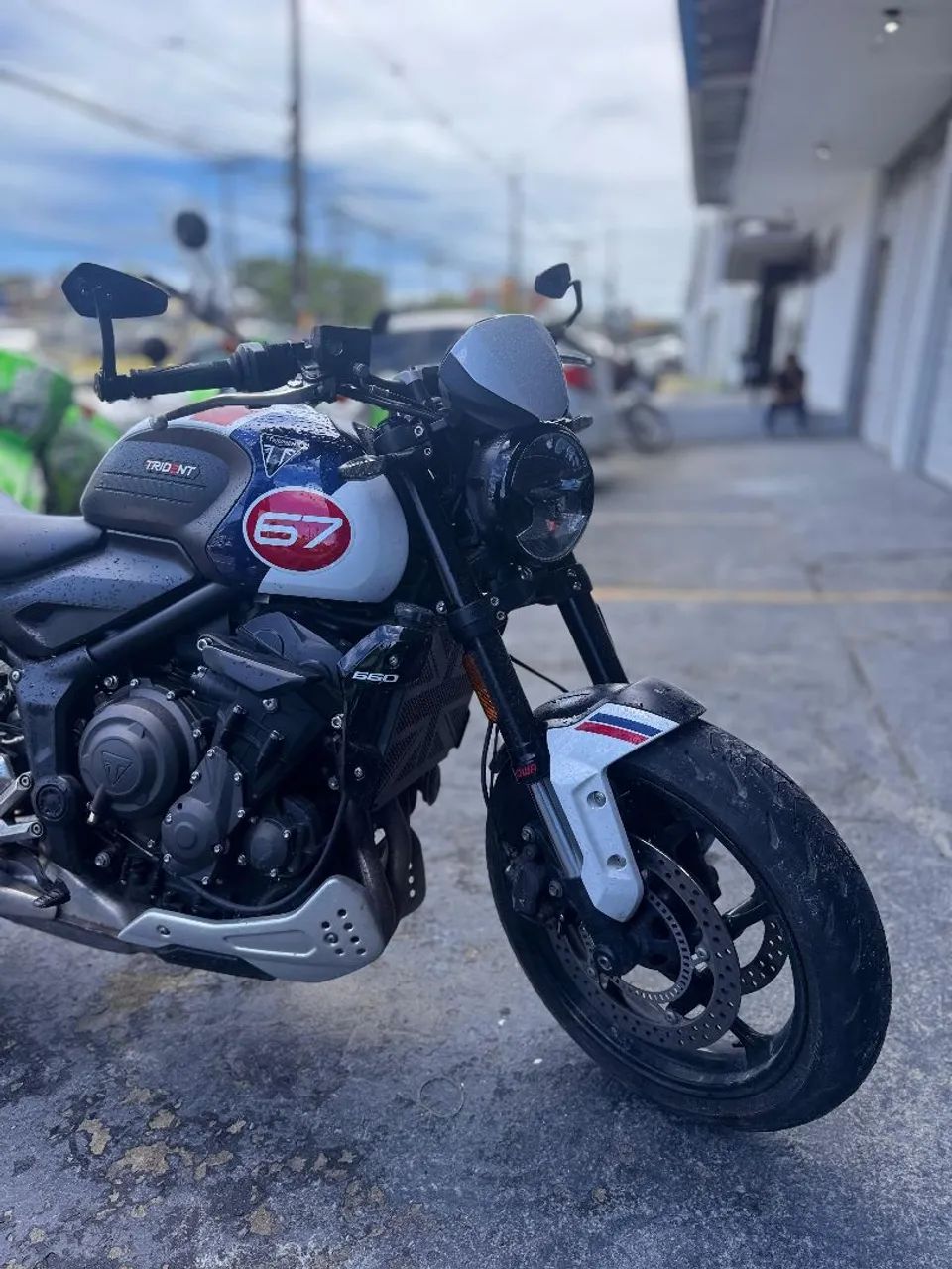 TRIUMPH TRIDENT 660 TRIBUTE 2025 - Foto 2
