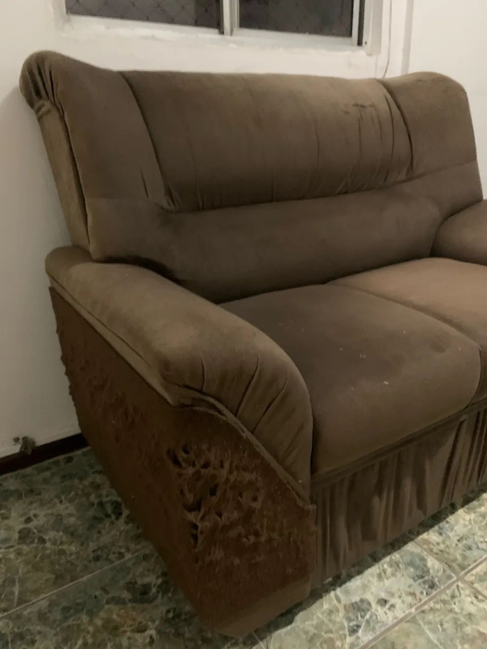 Sofá marrom 2 lugares - DOAÇÃO - Pina - Foto 4