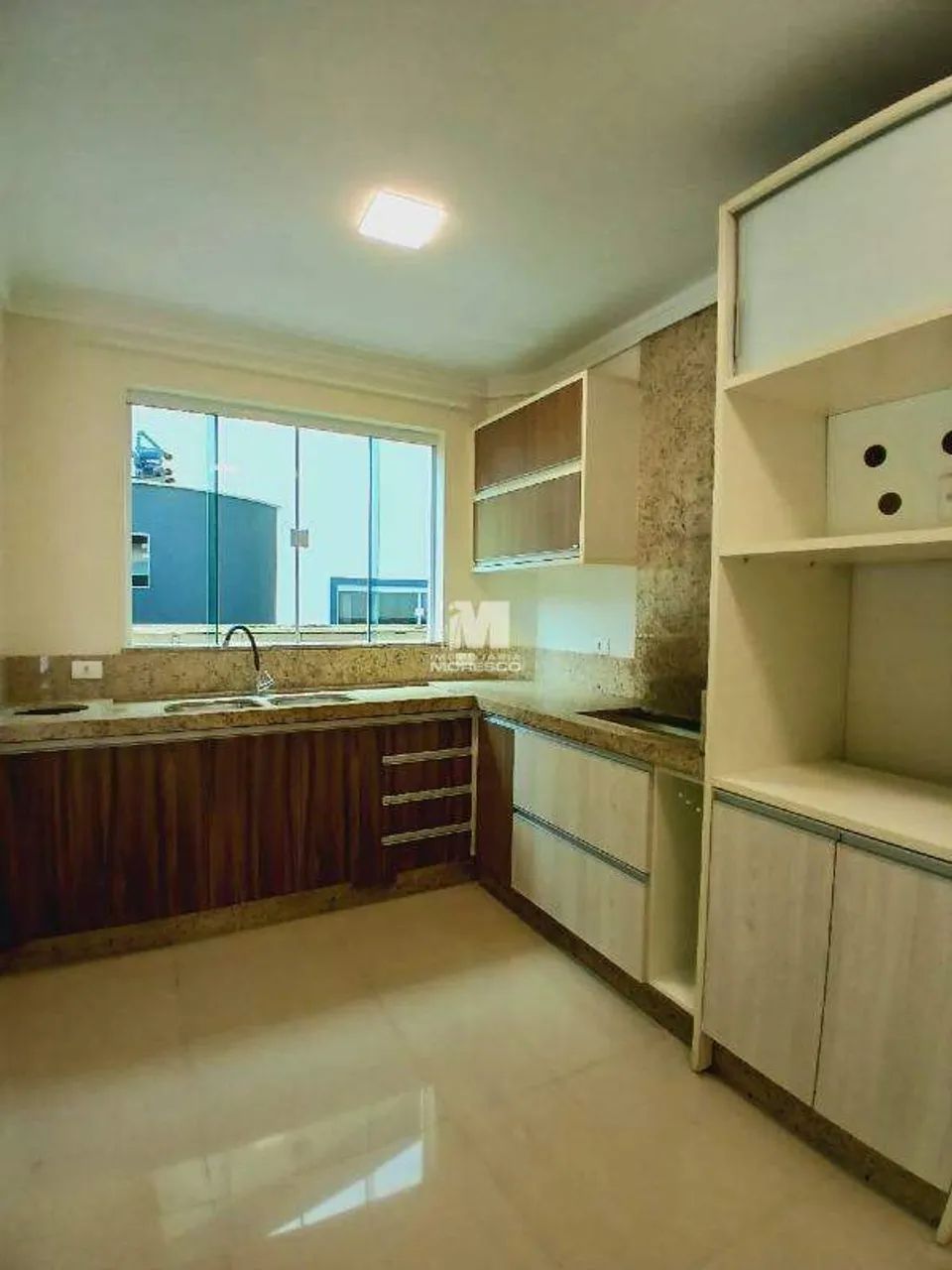Casa semimobiliada no Centro de Guabiruba! - Foto 5