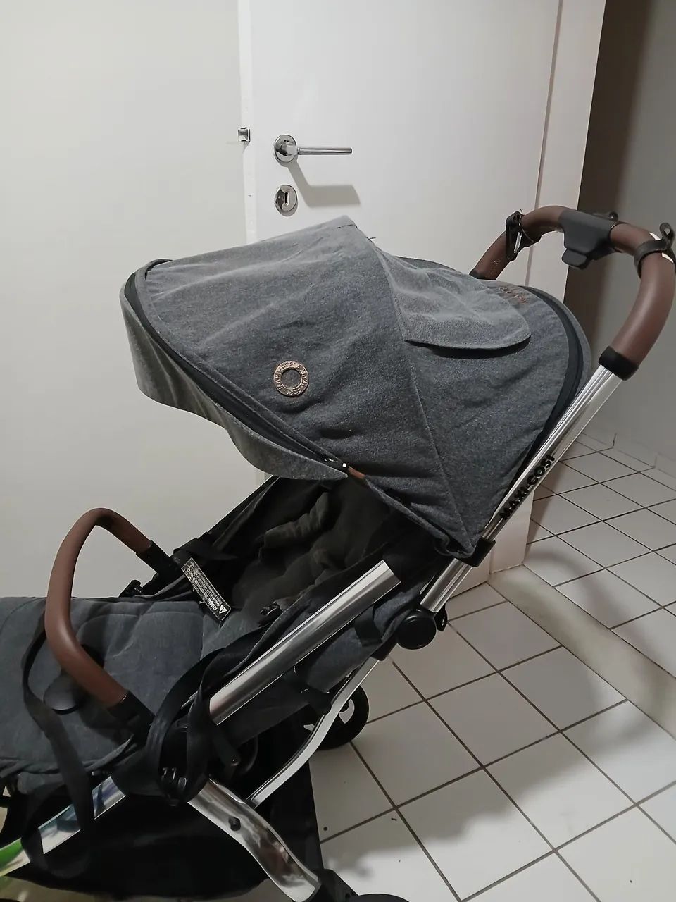 Carrinho de bebê Maxi Cosi EVA 3 - Foto 2