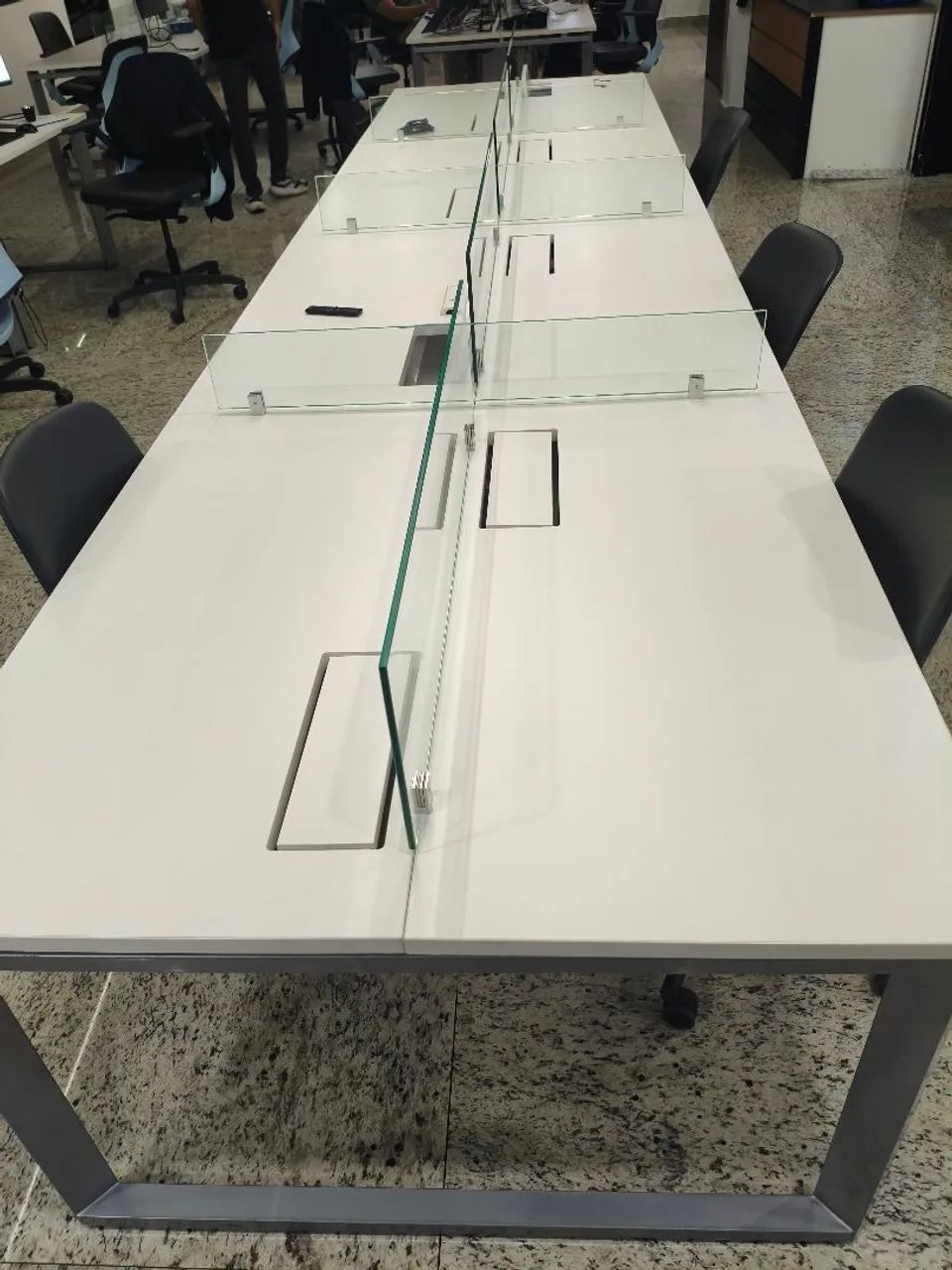 Mesa de escritório - plataforma com 8 posições - Foto 2