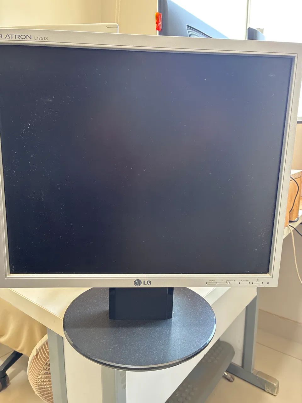 Monitor LG L1751S  - Foto 2