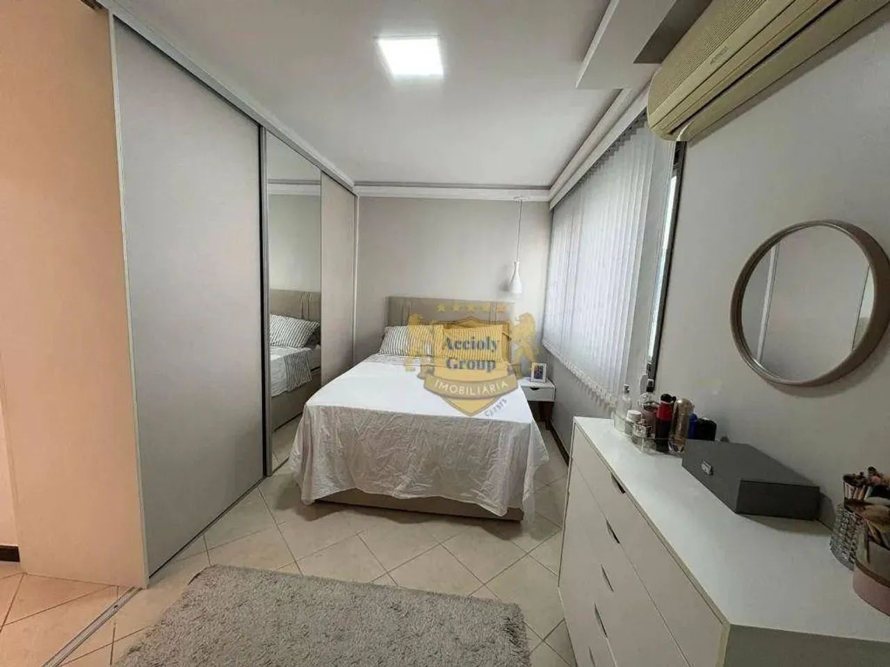 Excelente Cobertura com 4 Quartos, 2 suites, 2 vagas com 200 m² - Foto 4