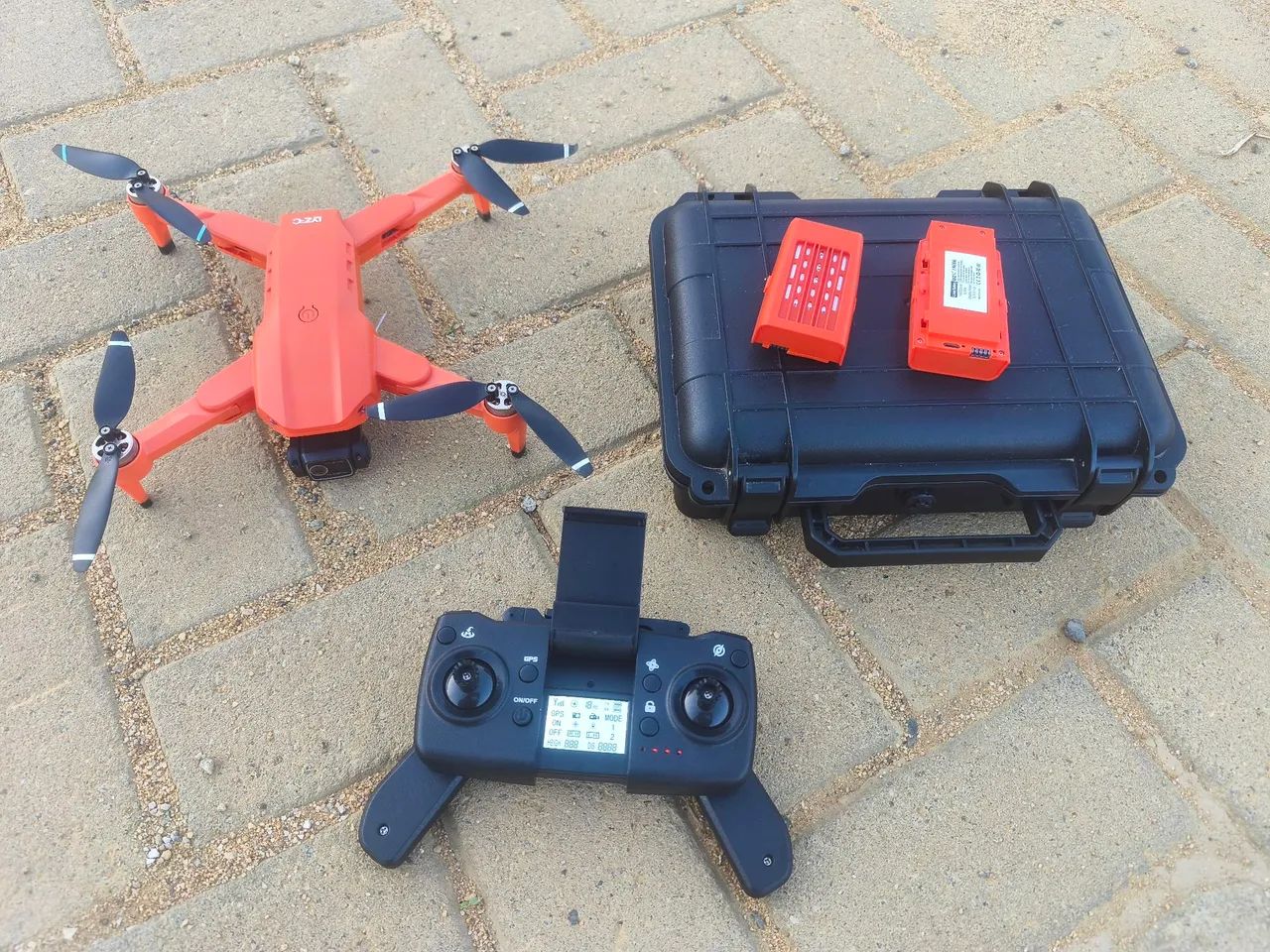 LYZRC DRONE L900