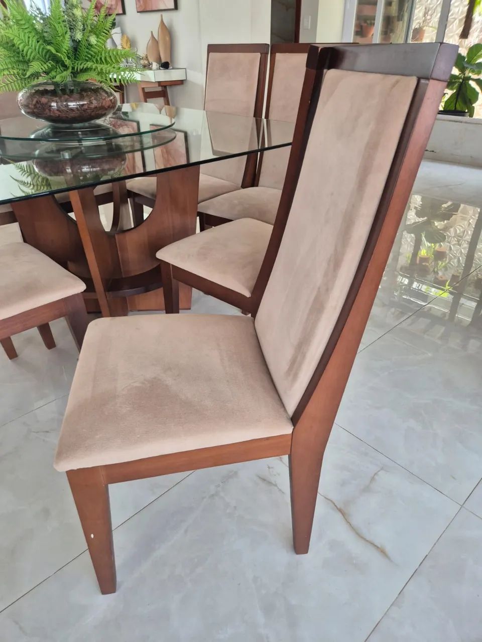 Mesa de jantar 8 lugares