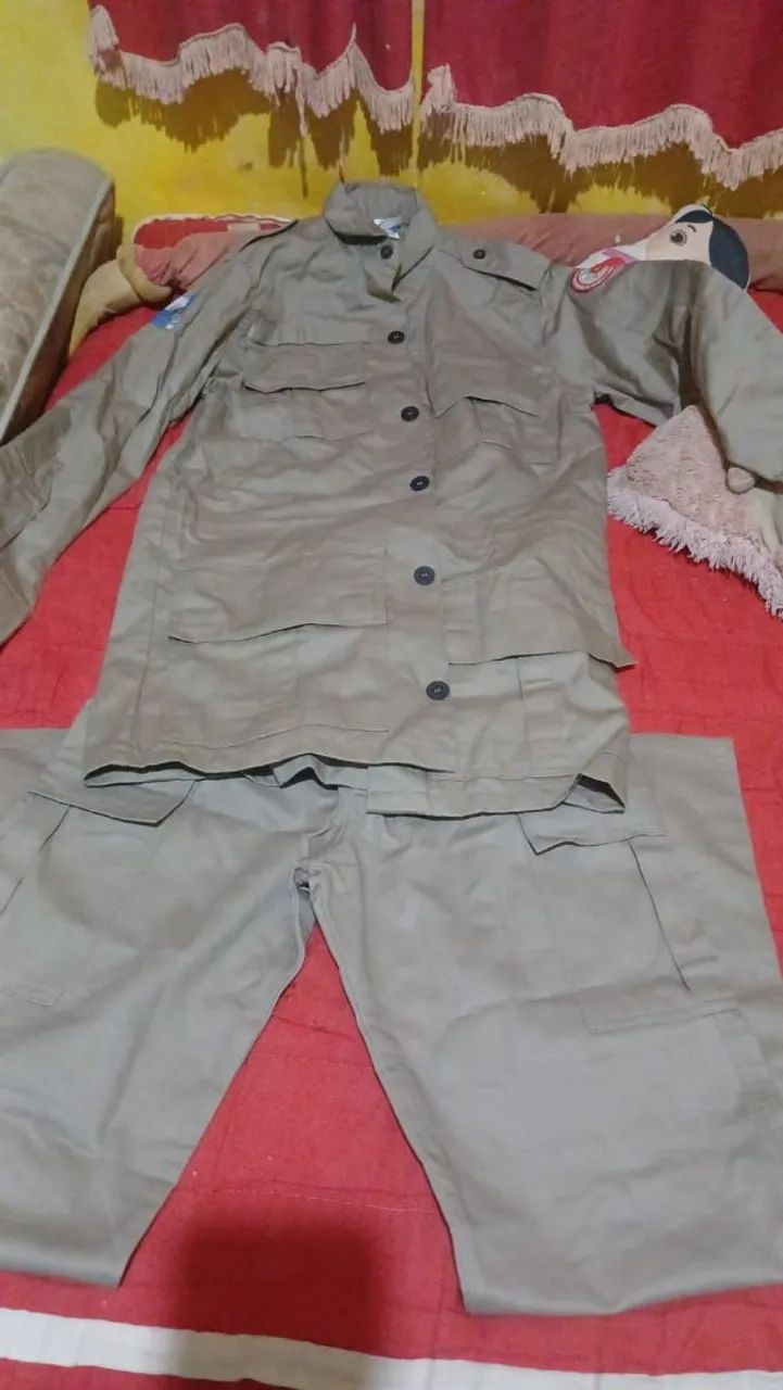Roupa de bombeiro militar  - Foto 2