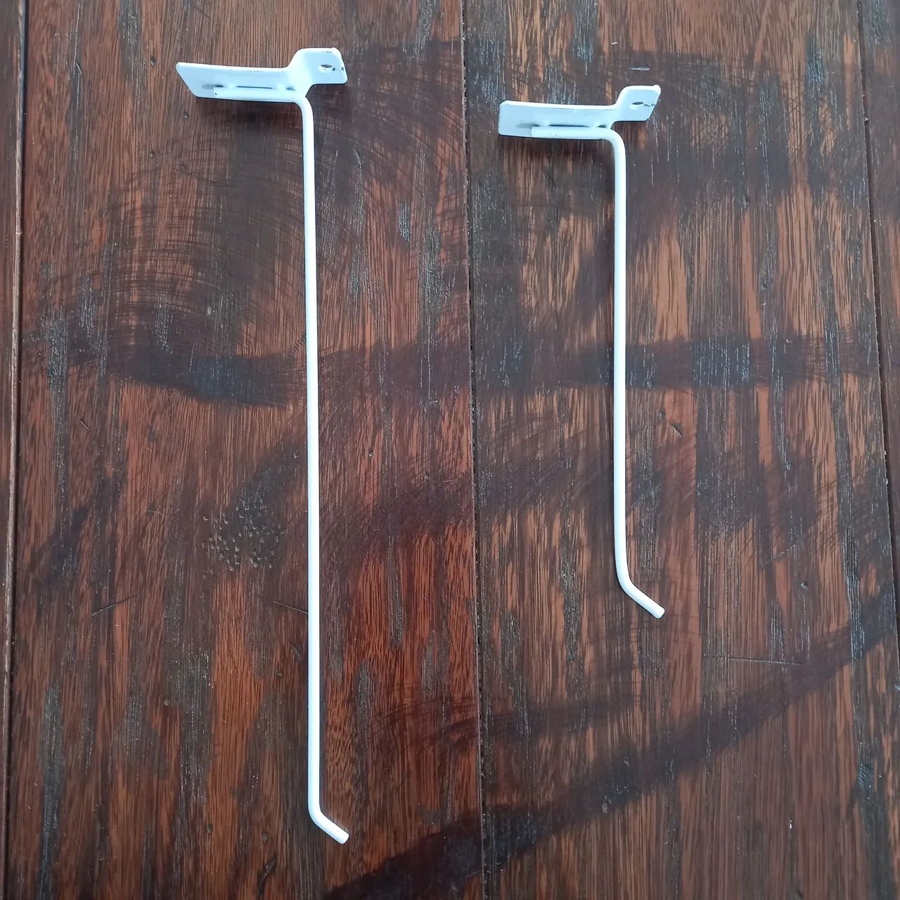 85 ganchos (44 de 30 cm e 41 de 20 cm) - Foto 2