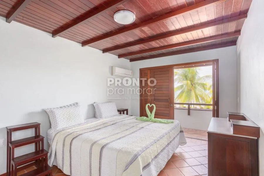Casa com 7 quartos em Carneiros