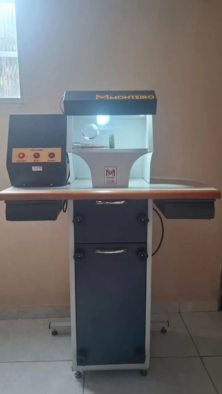  Vendo Máquina Politriz M50 de Bancada Profissional - Estado de Nova! - Foto 3