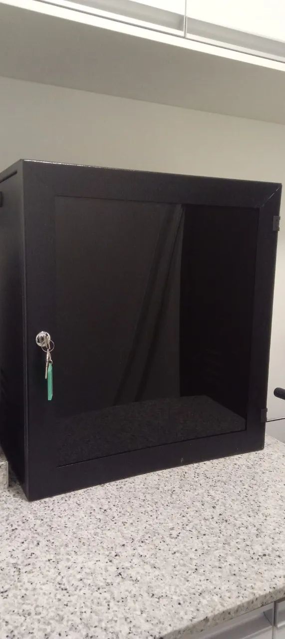 Mini Rack de Parede padrão 19 polegadas