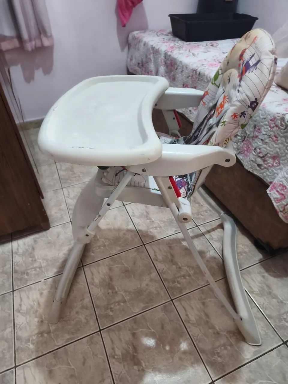 Cadeira de alimentação. - Foto 3