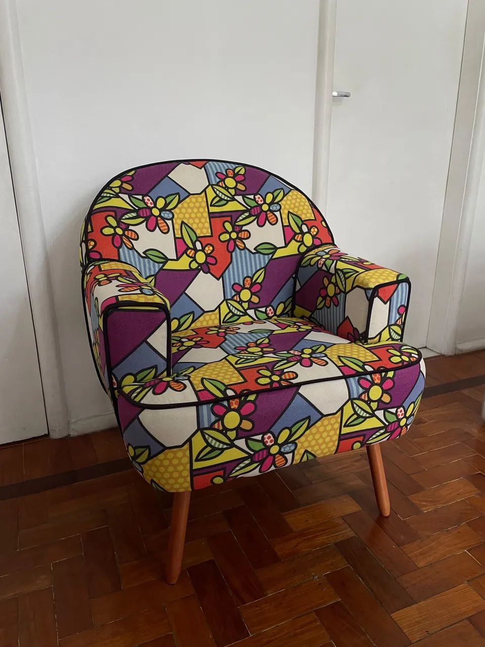 Linda Poltrona Abracadabra Romero Britto