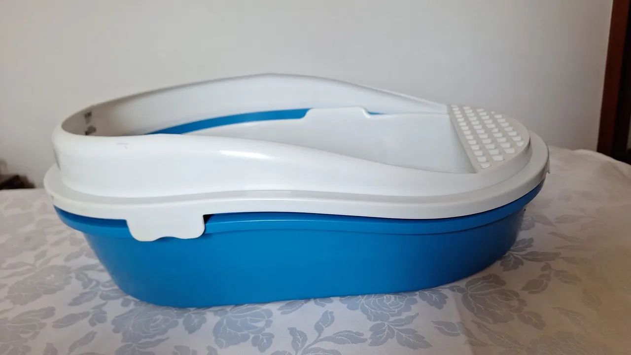 CAIXA DE AREIA PARA GATOS FURBA HIGIÊNICA 